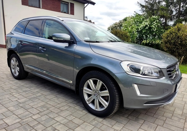 Volvo XC 60 cena 110700 przebieg: 92855, rok produkcji 2016 z Wasilków małe 781